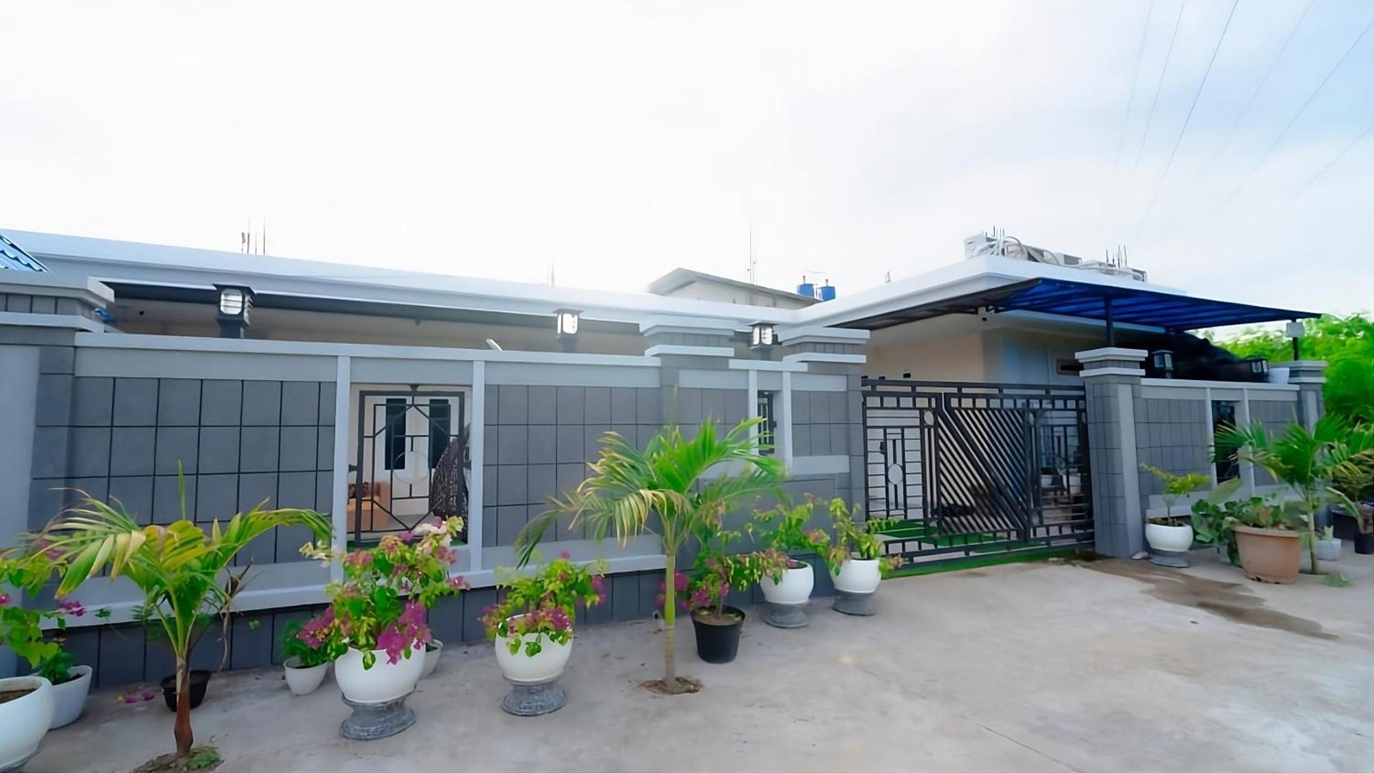 La Geiro Villa ลาบวนบาโจ ภายนอก รูปภาพ